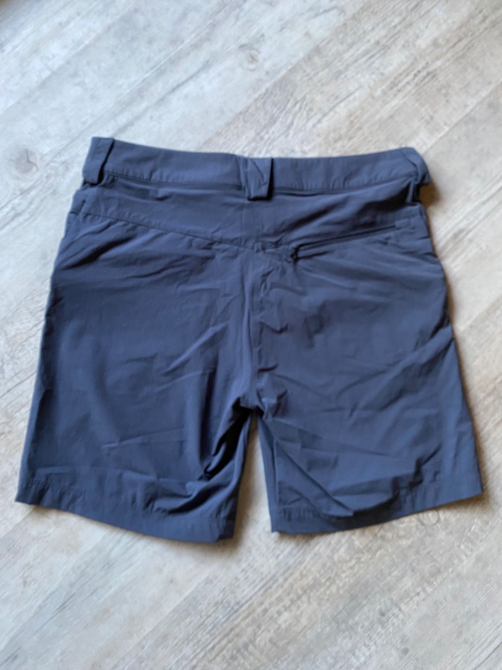 Salomon Hosen: SALOMON Shorts Gr. 36 – Gebraucht aus Würenlingen von lori59 1