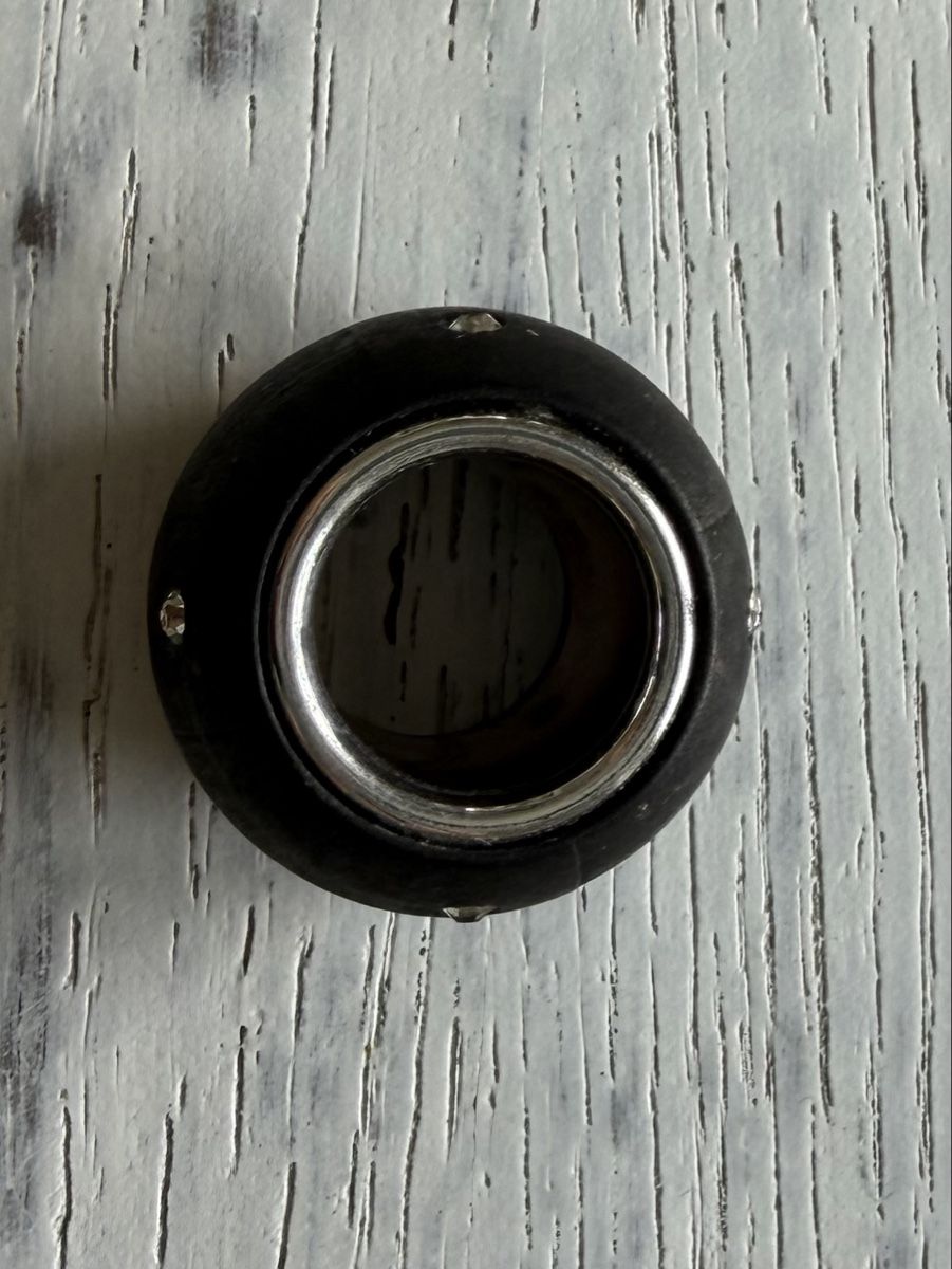 Bagues: Modeschmuck-Ring mit 8 Steinchen – D'occasion à Schönenbuch par Wenscles 2