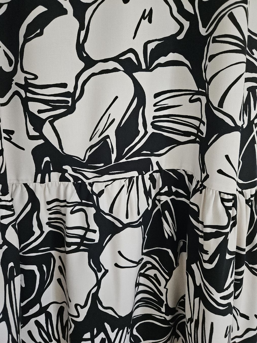 Opus Vestiti: Opus  Sommerkleid Gr. 34 👗 – Usato da Urdorf venduto da Colina 5