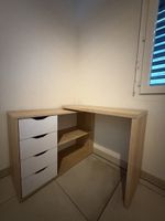 Petit bureau fonctionnel 
