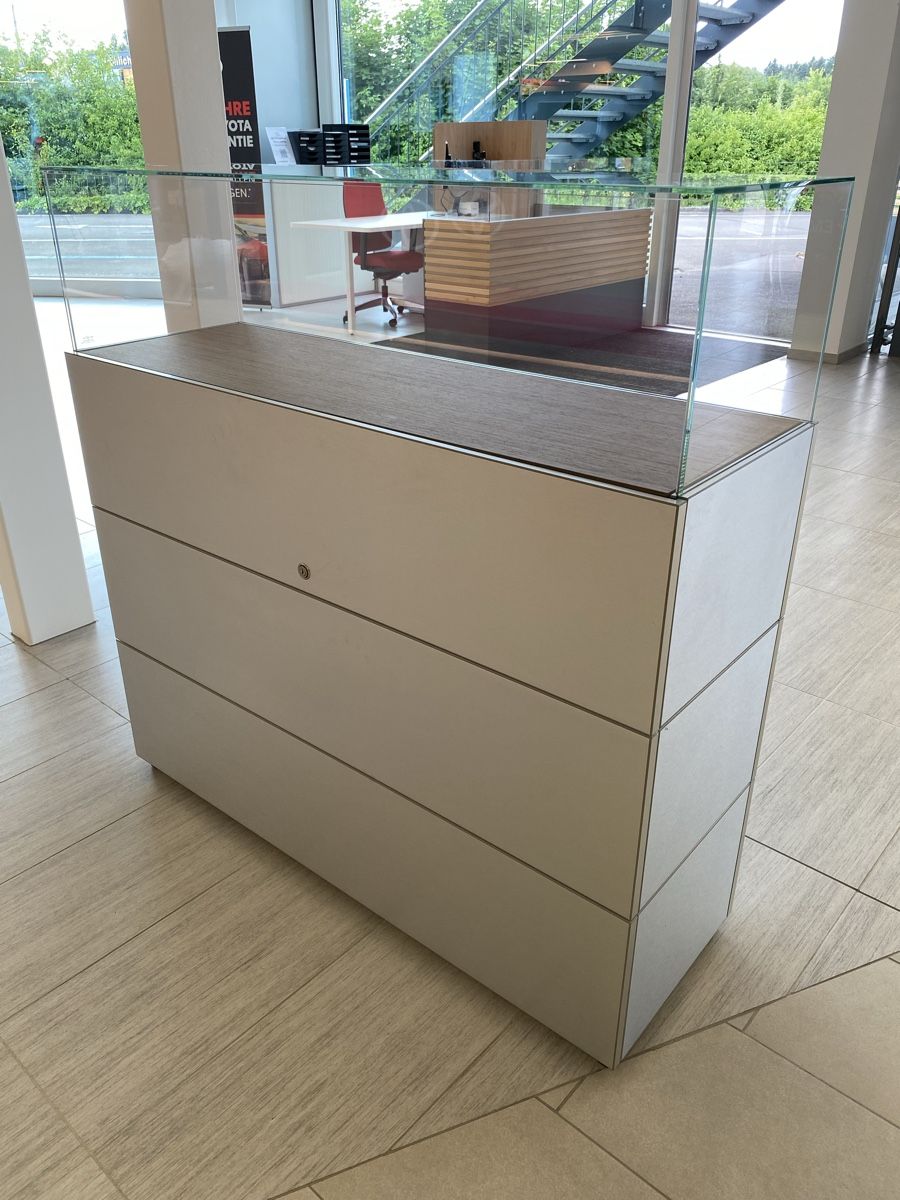 Vitrinen: Vitrine zum dekorieren  – Gebraucht aus Hägglingen von Karin0802 7