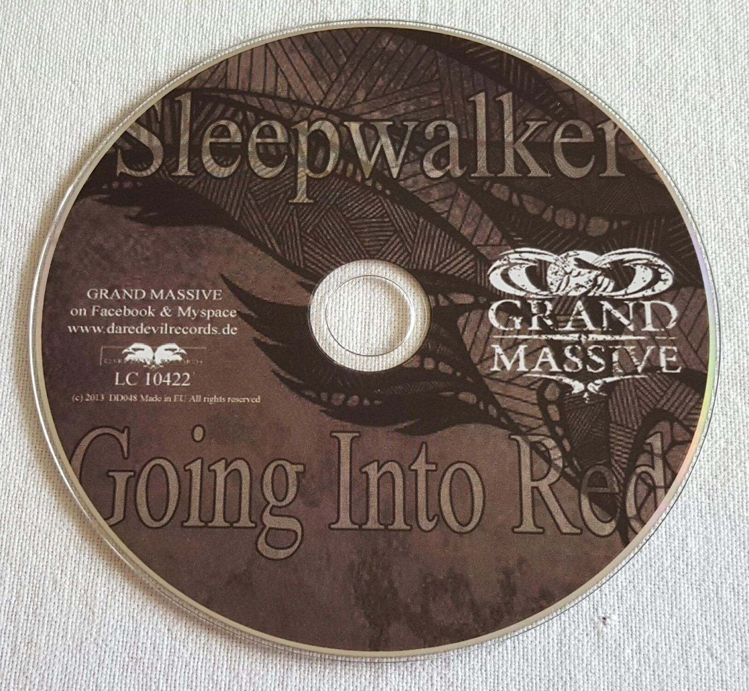 Dischi in vinile: Grand Massive – Sleepwalker / Going Into Red - 7" & CD  2013 – Nuovo (secondo la descrizione) da Uster venduto da Zardodel 5