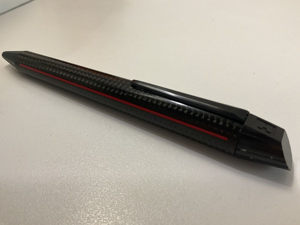 Penna & Evidenziatori: Edelberg Sloop Kugelschreiber Carbonfaser Ferrari Look – Usato da Zürich venduto da thovala 2