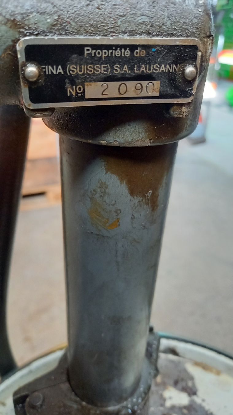 Altre raccolte & rarità: Fasspumpe Ölboy Antik Oldtimer als Deko – Difettoso da Escholzmatt venduto da paedy86 3