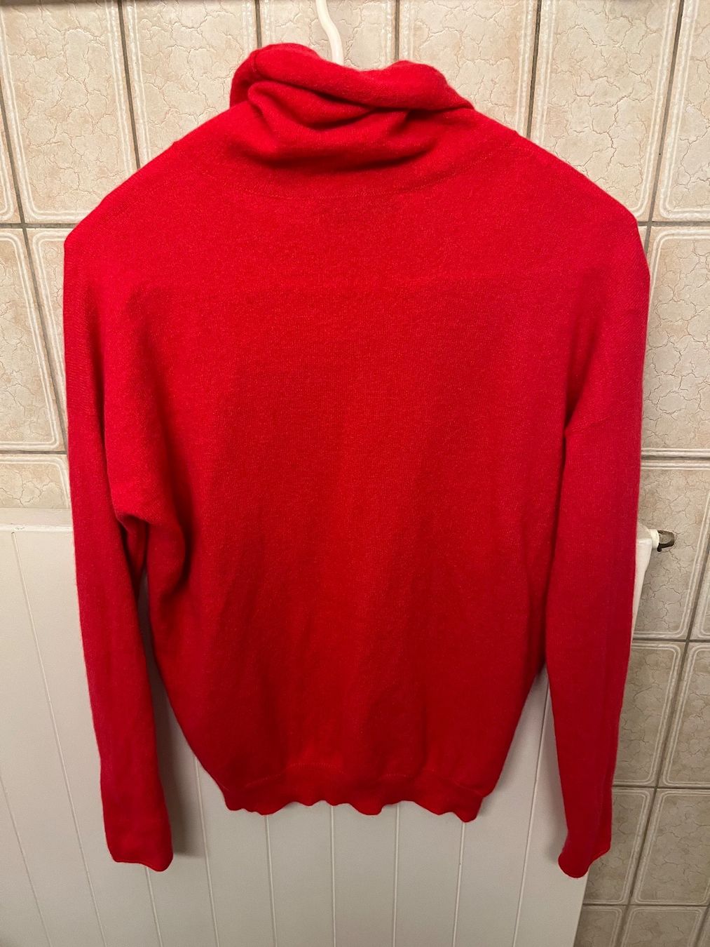 Pullover & Sweatshirts: Argonne Rollkragenpullover - Himbeerrot,Gr.34 - mit Etikette – Neu (gemäss Beschreibung) aus Zollikon von Mar126 3