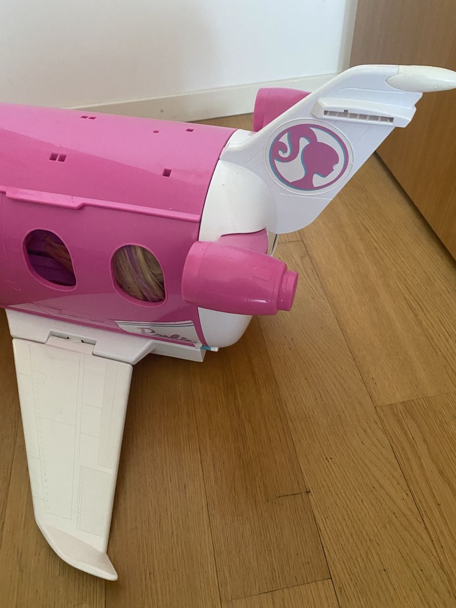 Giocattoli: Avion Barbie rose avec 2 Barbies – Usato da Lausanne venduto da Vracorama 7