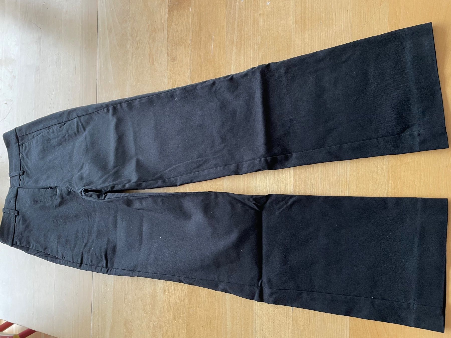 Pantaloni: Hose schwarz – Usato da Zofingen venduto da Hathoway