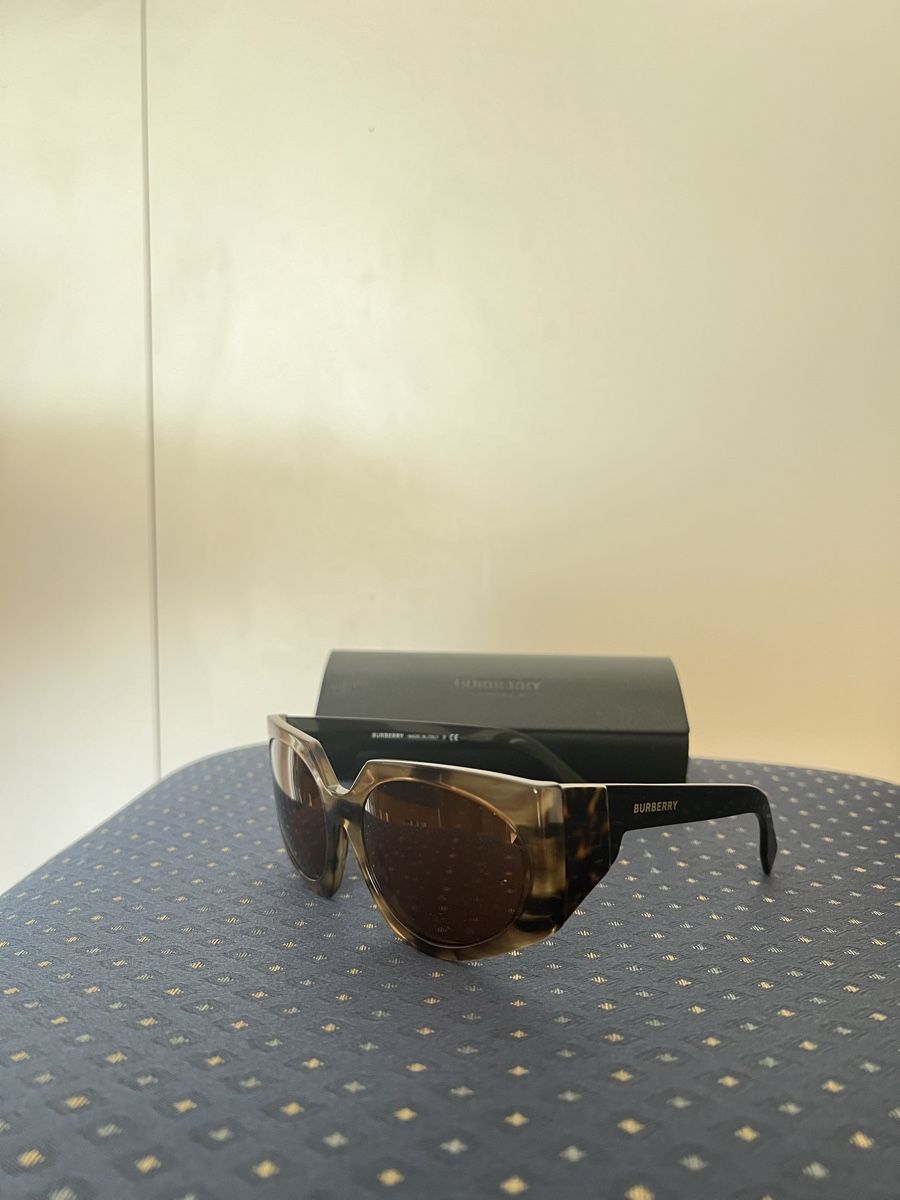 Burberry Brillen & Gläser: Burberry Sonnenbrille - Braun – Neu (gemäss Beschreibung) aus Zürich von celineaceline 3