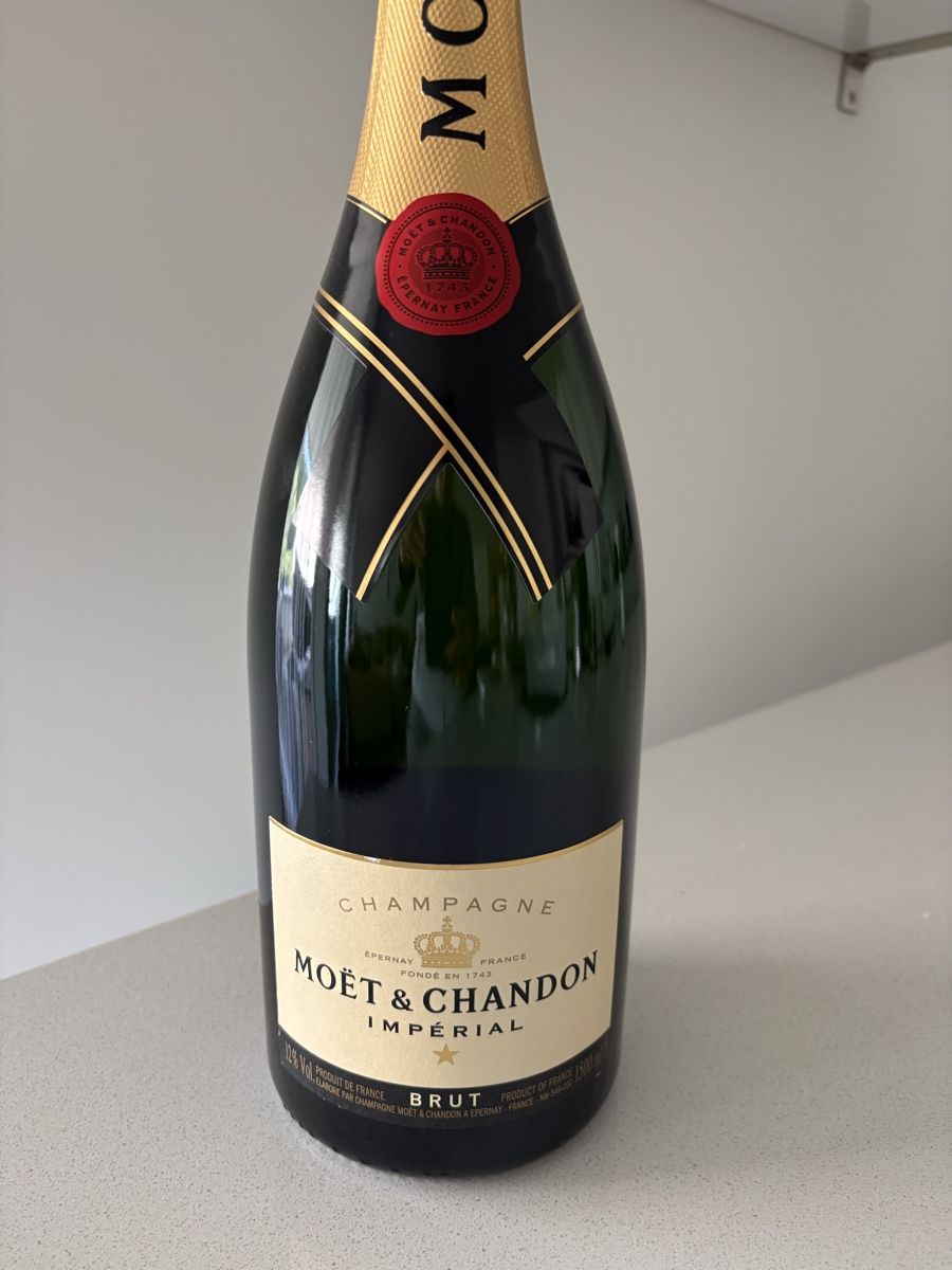 Moet Altro: Moët & Chandon Magnum – Nuovo (secondo la descrizione) da Luzern venduto da syspy 3