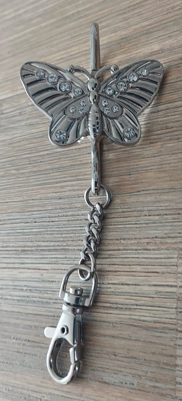 Quincaillerie: Handtaschenhalter Schmetterling mit Strass – Neuf (Voir description) à Basel par Mazzo84 1