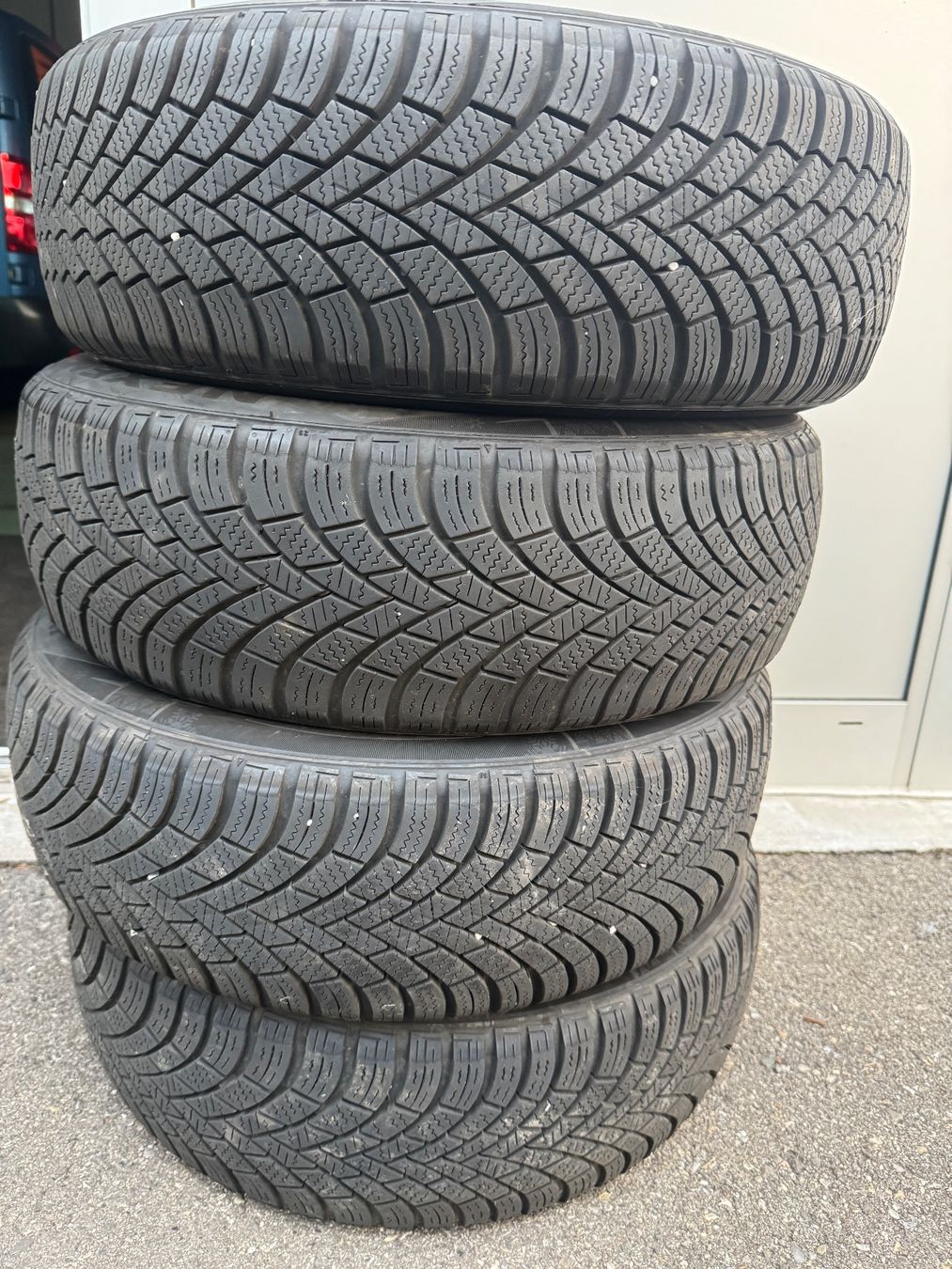 Nexen Pneumatici & Ruote complete: 185/60R15 – Usato da Widen venduto da Dinero02