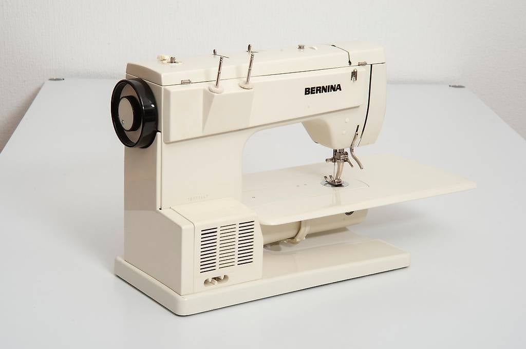 Bernina Macchine da cucire: Bernina 831 – Usato da Lausanne venduto da Phlox02 2