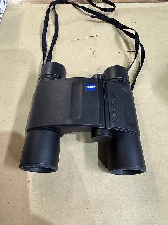 Zeiss Feldstecher: Fernglas Feldstecher – Gebraucht aus Zezikon von fridalift 2