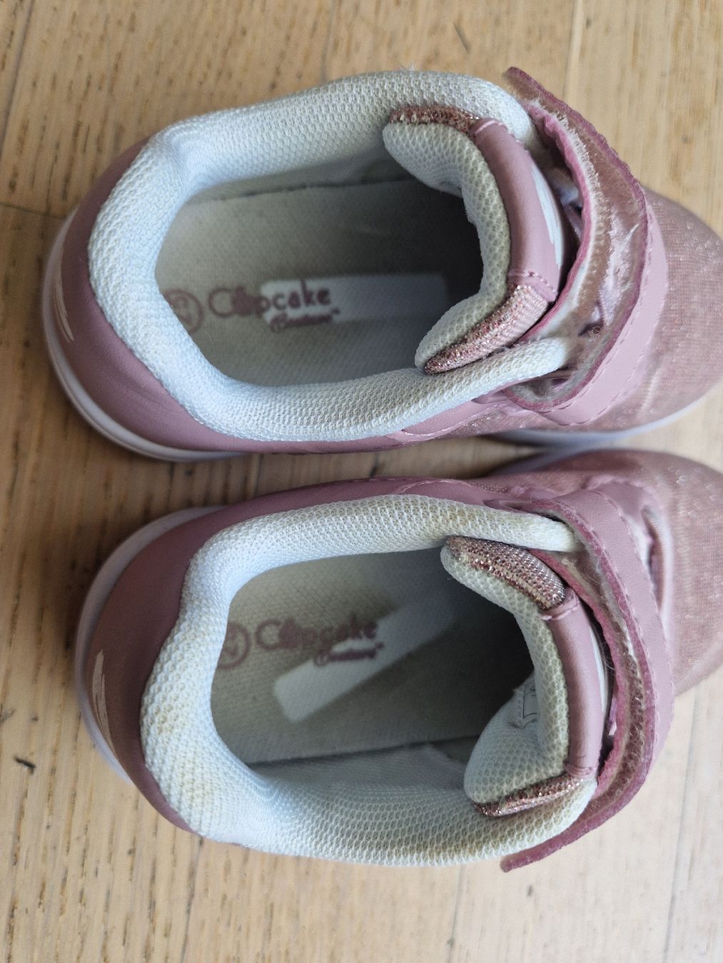 Scarpe per ragazze: Turnschuhe rosa Grösse 25 – Usato da Heimberg venduto da Eleanor20 5
