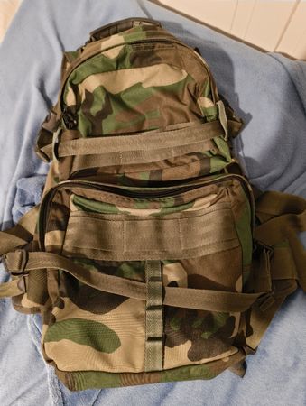 Militär Rucksack 35 - 45 Liter Volumen