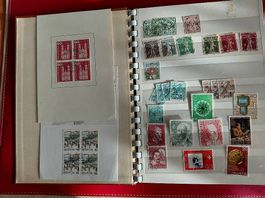 Aeltere gestempelte Schweizer Briefmarken im Album