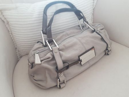 Wunderschöne Coccinelle Ledertasche