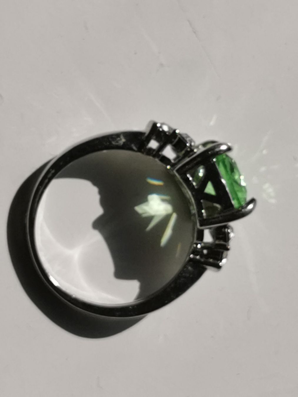 Bagues: Damen Ring mit Grün Zirkone.  – Neuf (Voir description) à Schlieren par vlalif 4