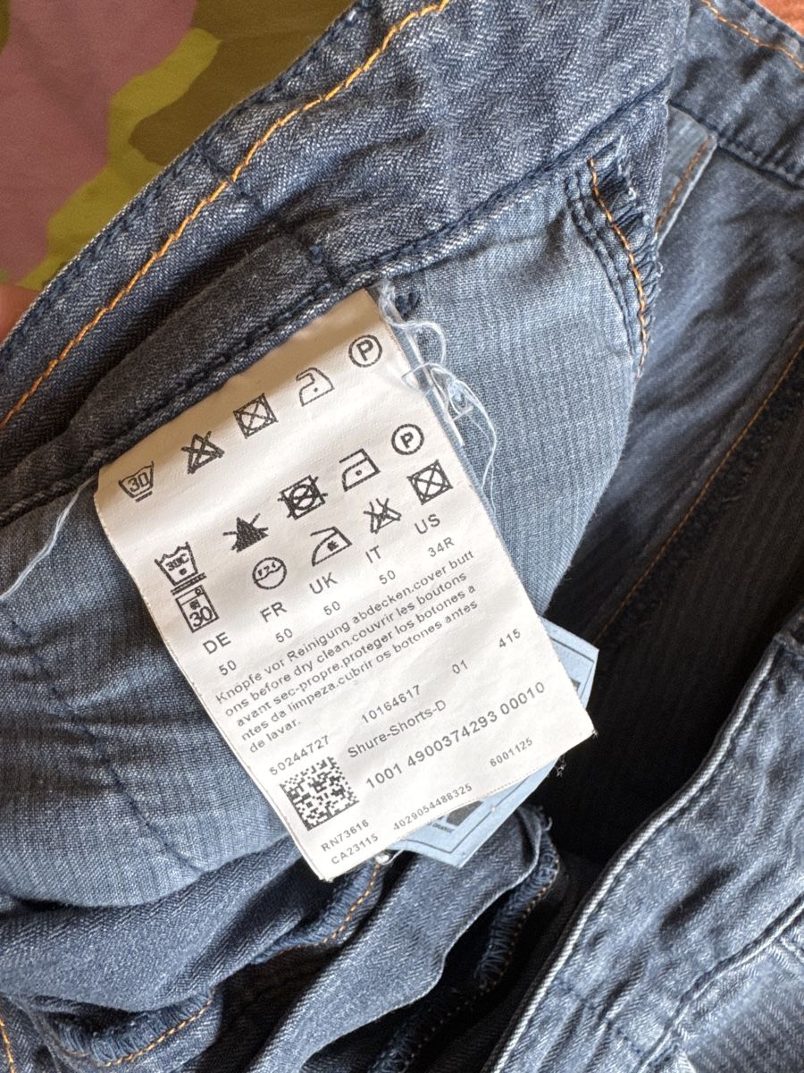 Hugo Boss Pantaloni: Boss Orange Bermudas – Usato da Menzingen venduto da Dali2504 2