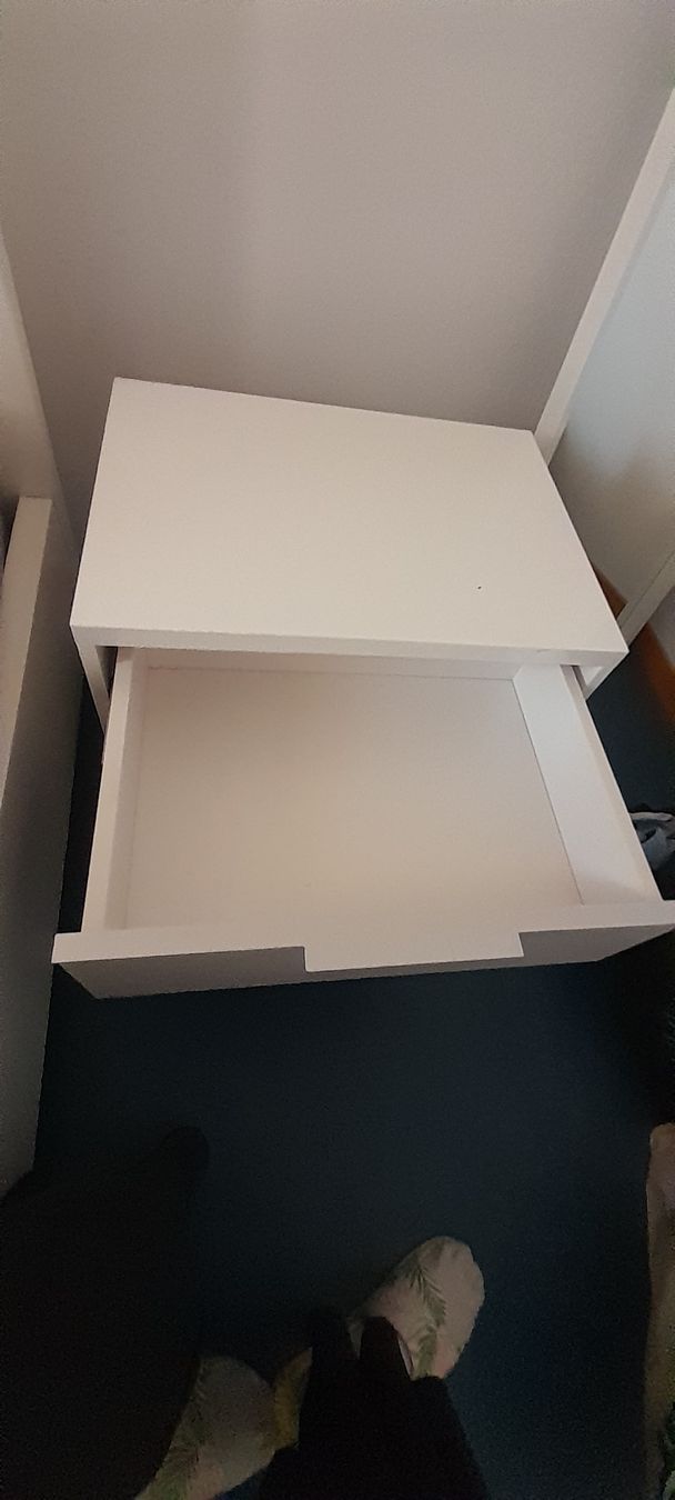 Comodini: 2 Nachttische mit Schublade weiss – Nuovo (secondo la descrizione) da Ebikon venduto da dietiker-s