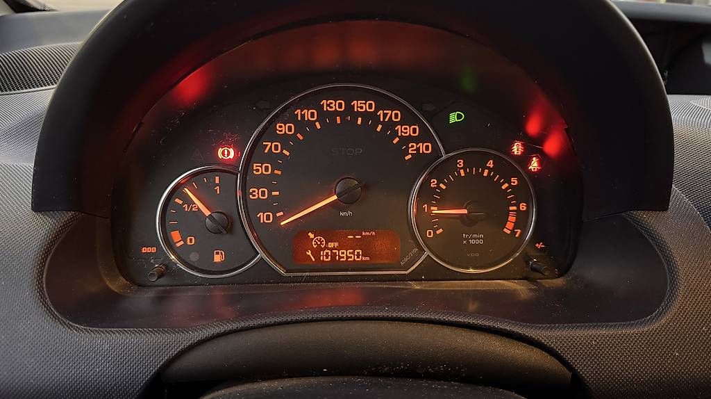 Automobili: Peugeot 1007 – Usato da Lüterkofen venduto da dinu1983 3