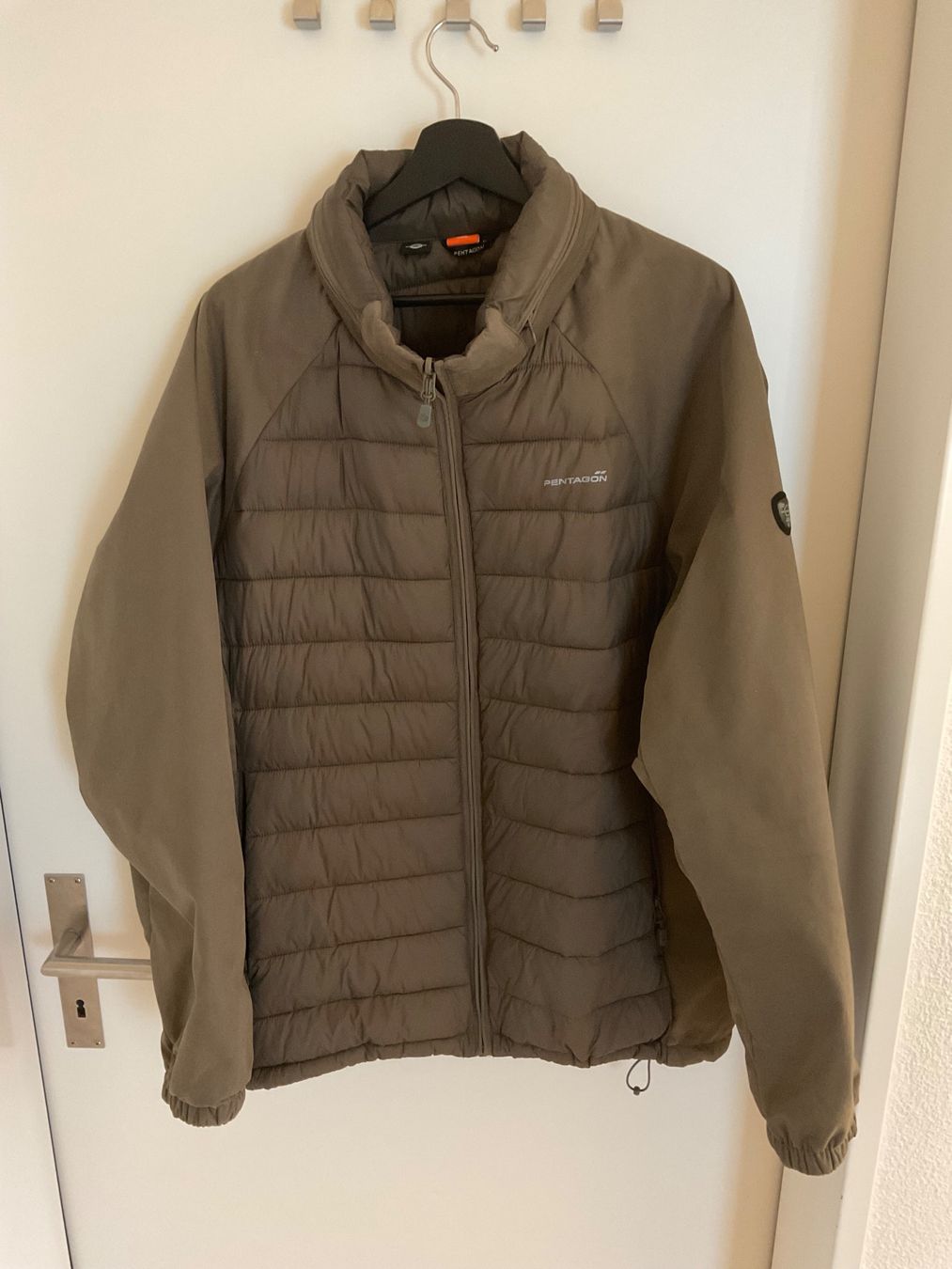 Giacche: Pentagon Neutron Hybrid Jacket – Nuovo (secondo la descrizione) da Alpnach Dorf venduto da Oli016 1