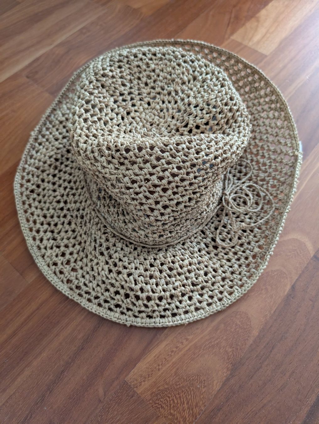 Chapeaux, bonnets & casquettes: Strohhut Grosse M/L – Neuf (Voir description) à Einsiedeln par mar_6bqc