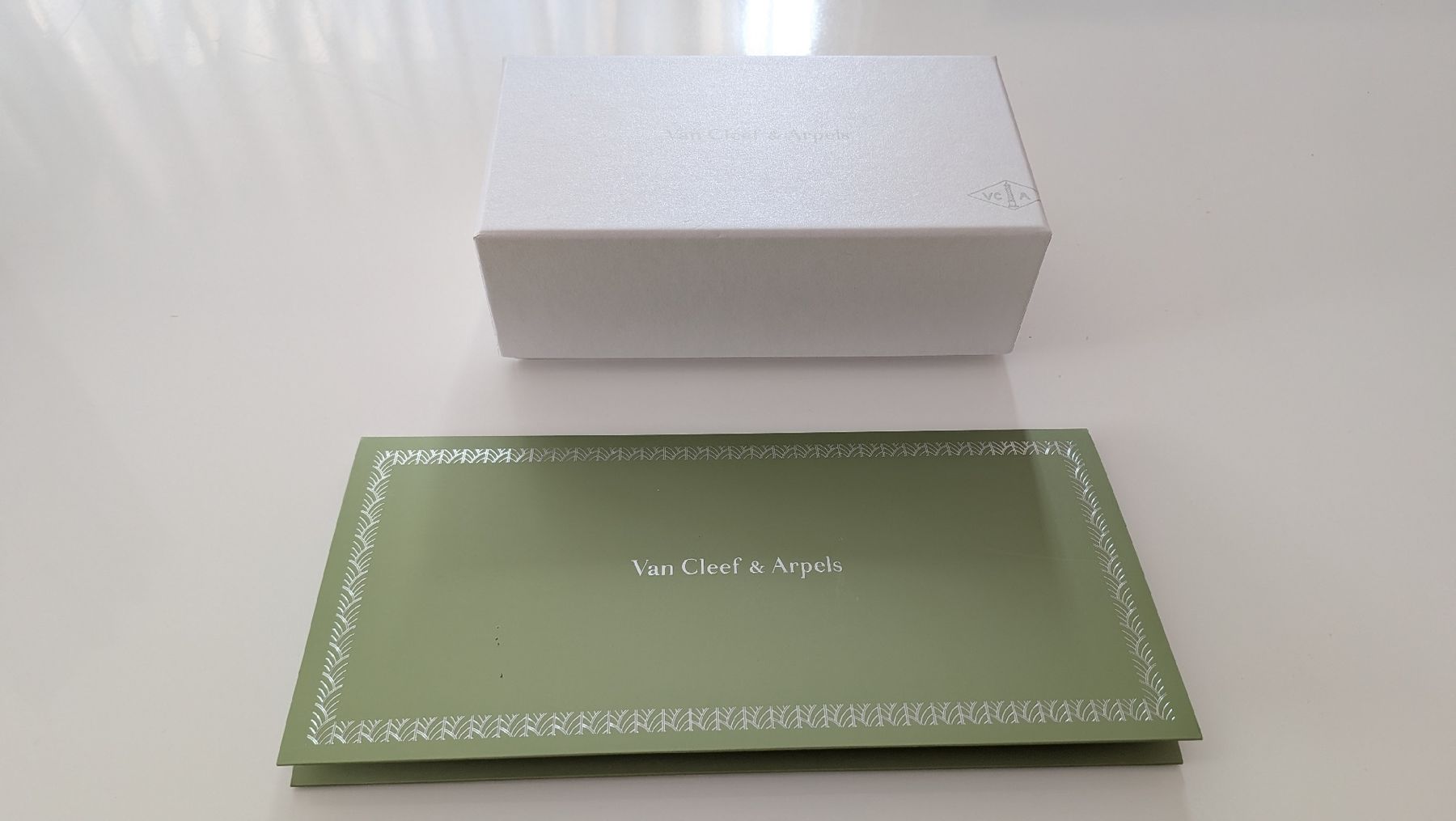 Armbänder & -reifen: Van Cleef &Arpels Armband – Neu (gemäss Beschreibung) aus Zürich von pho_fjk5 3