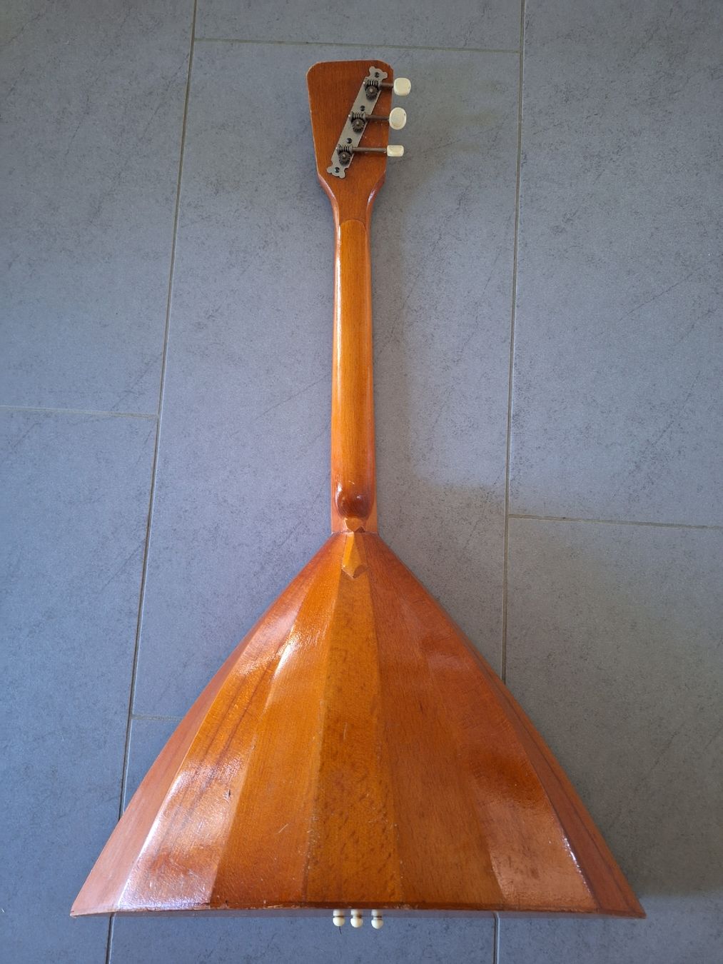 Instruments de musique: Balalaika aus Holz – D'occasion à Dörflingen par Crazyachmed 1