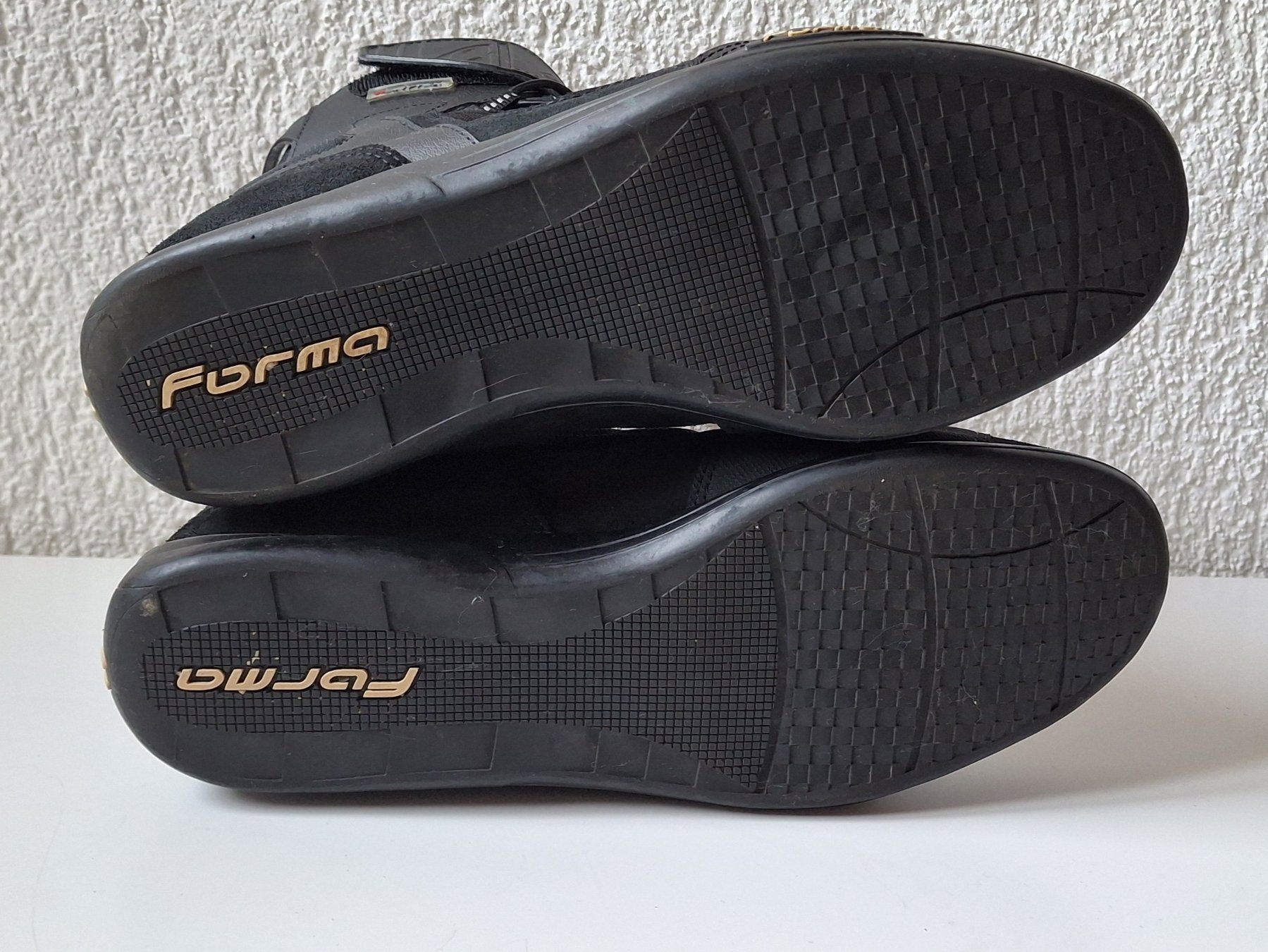 Scarpe da uomo: Bottes de moto Forma T44 – Usato da Les Bois venduto da Clyde12 2