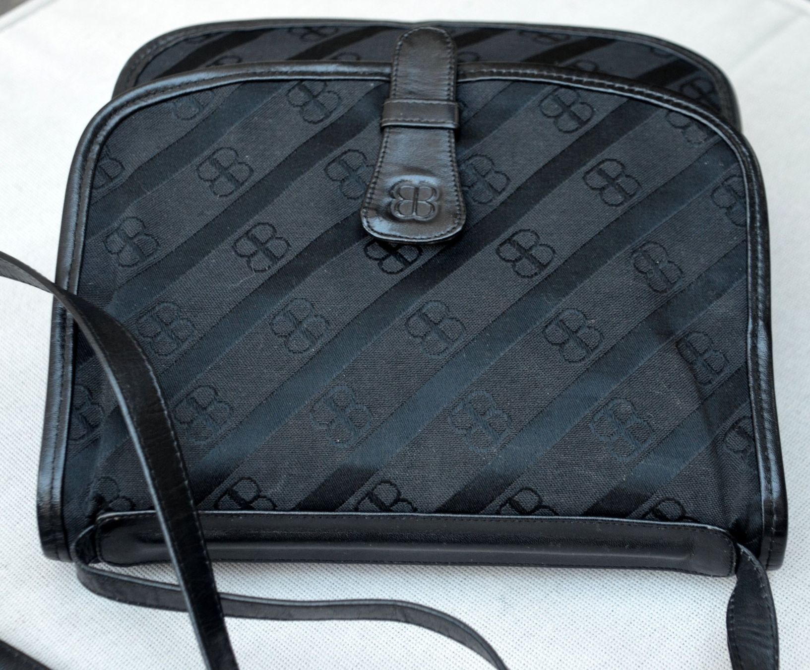Balenciaga Taschen: Balenciaga Tasche / sac – Gebraucht aus Collonges von Auganien 3