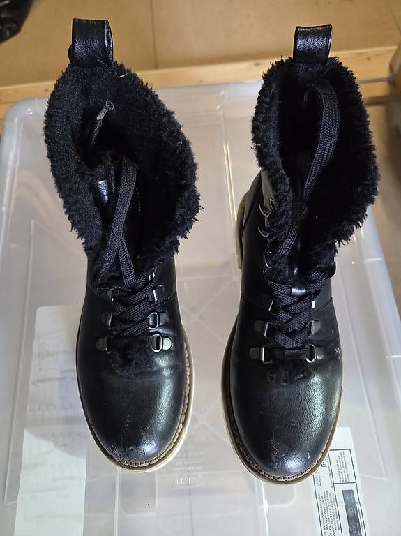 Scarpe per ragazze: Winterschuhe – Usato da Vinelz venduto da man_t2q9
