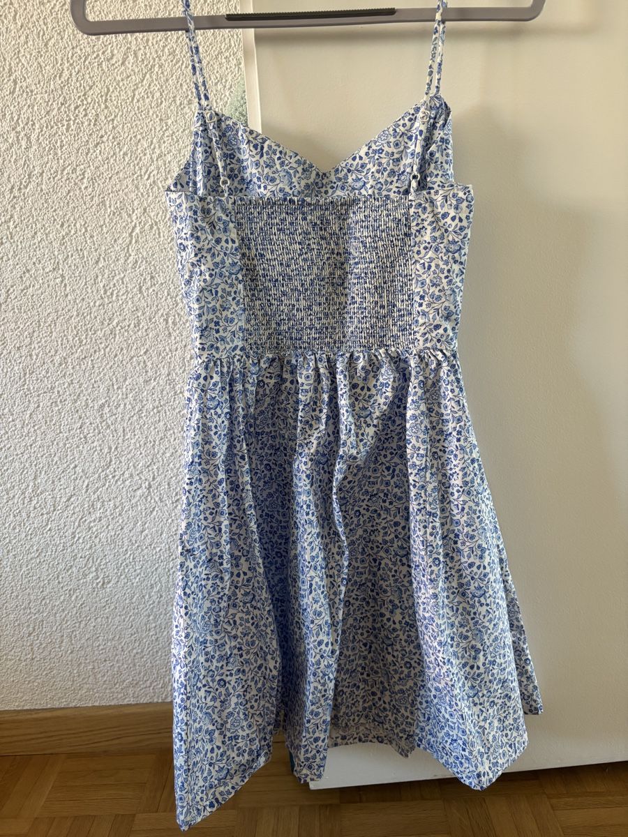 H&M Vestiti: H&M Kleid blau weiss – Usato da Bern venduto da car_6282 2