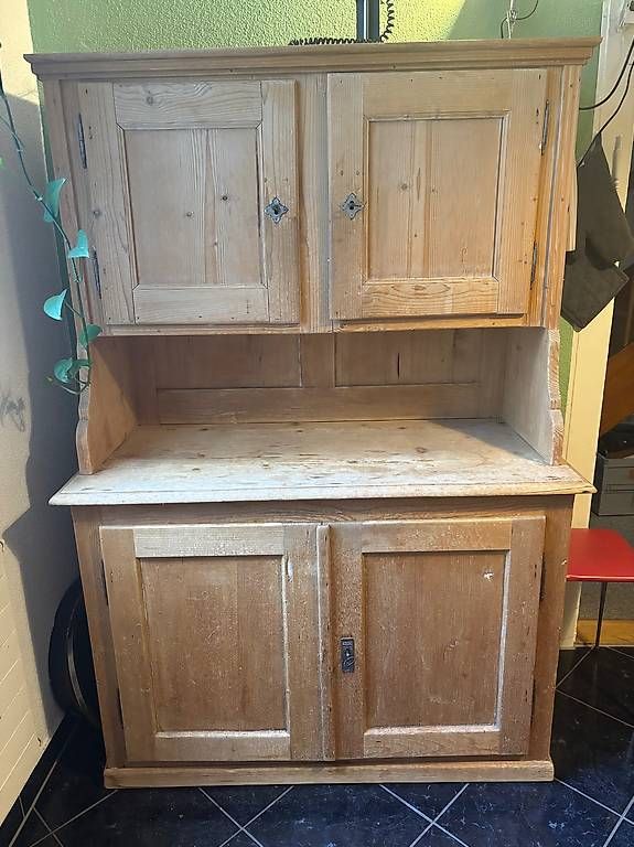 Buffets: Antikes Holzbuffet – D'occasion à Winterthur par fbernhart