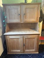Antikes Holzbuffet