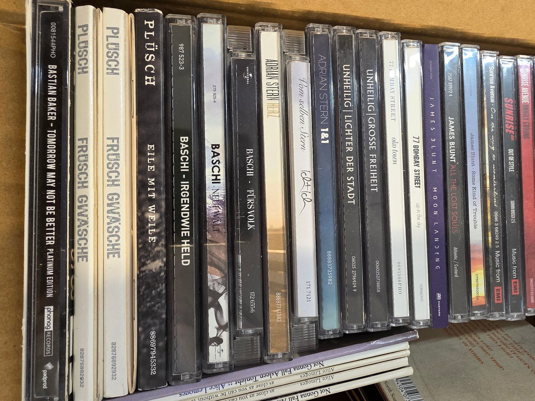 CD: 44 Diverse Musik CD – Usato da Grüningen venduto da snaps 3