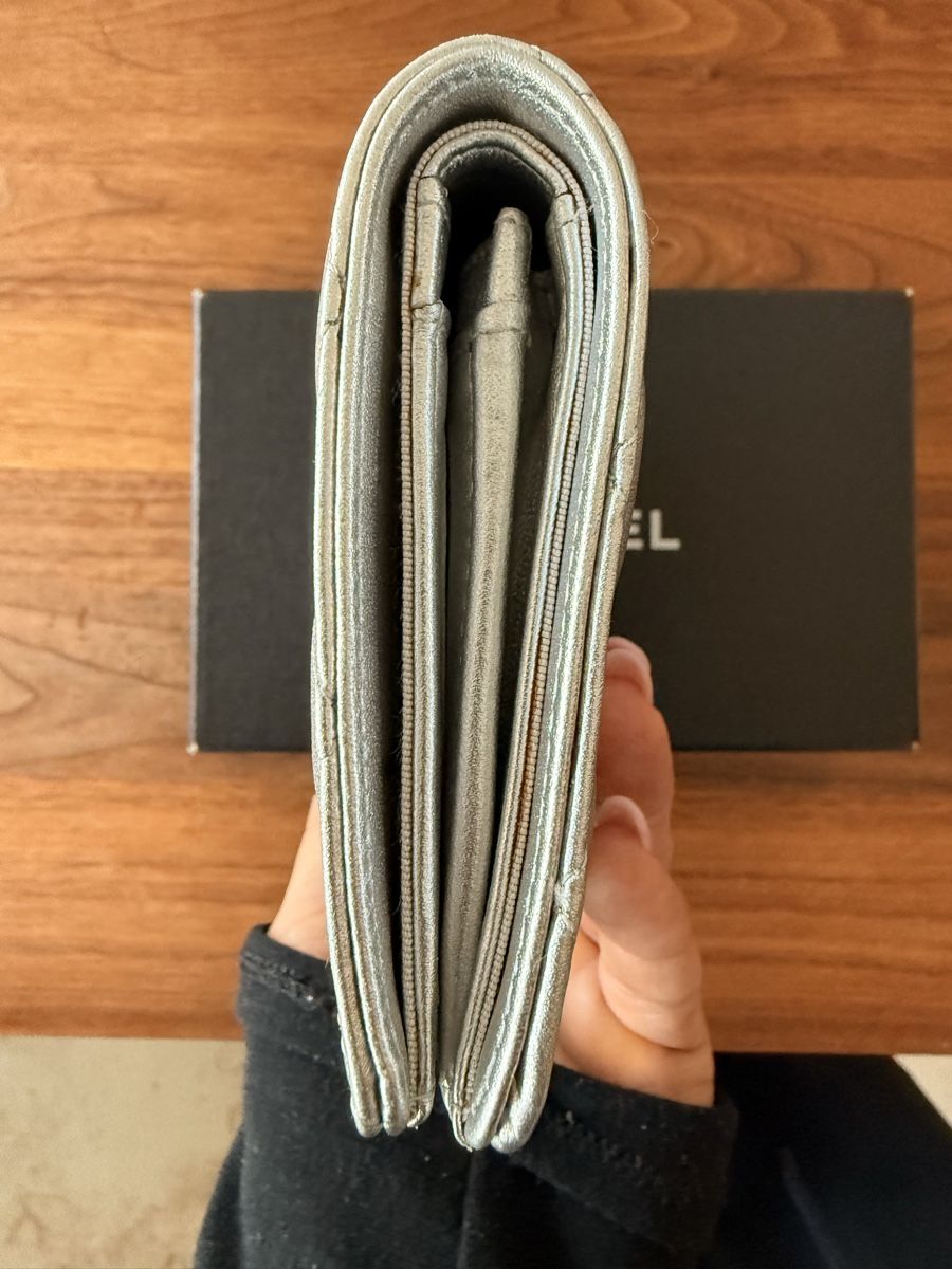 Chanel Portemonnaies: Original Chanel Long Wallet – D'occasion à Zürich par Mariposa2004 5