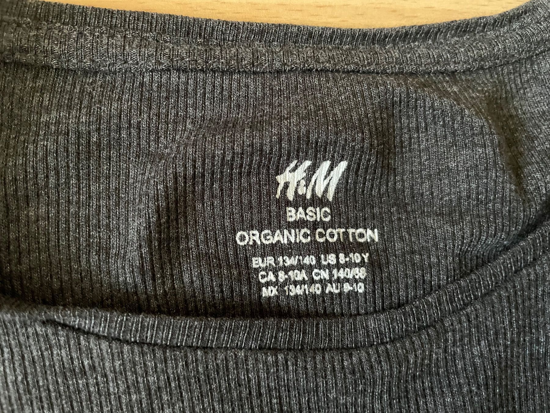 H&M Camicette, T-shirt & Top: T-Shirt – Usato da Seewen venduto da dvh05 2