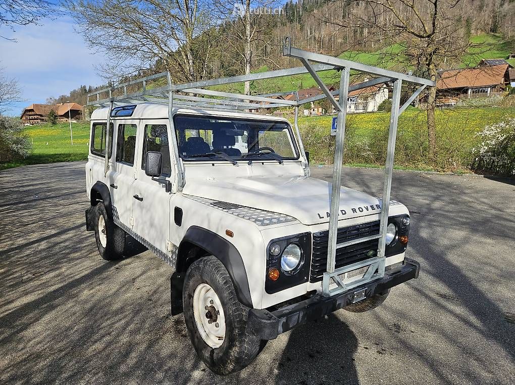Land Rover Automobili: Land Rover Defender 110 TD4 – Usato da Signau venduto da Tormore