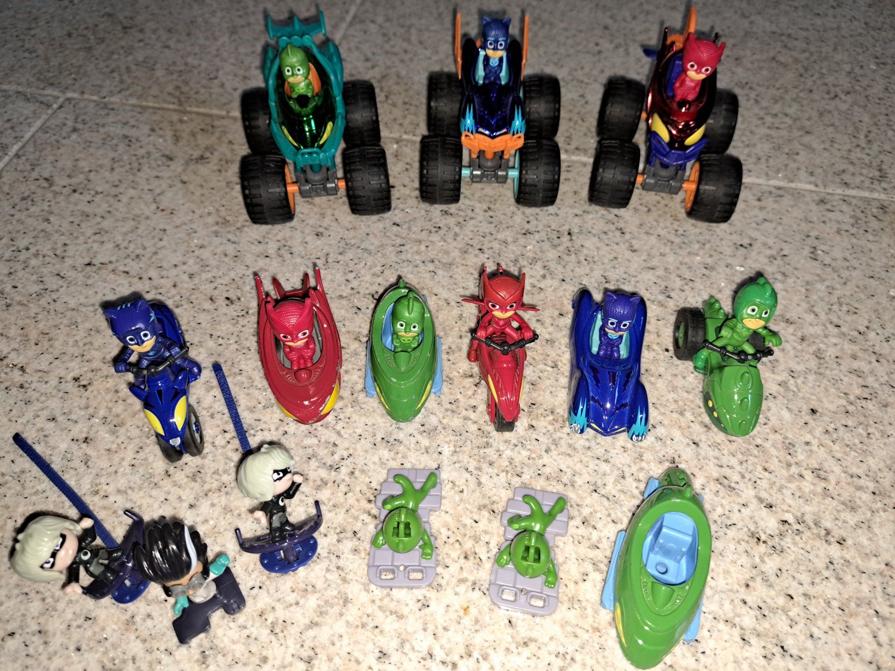 Disney Giocattoli: PJ Masks Figuren – Usato da Niederrohrdorf venduto da ThomJ73