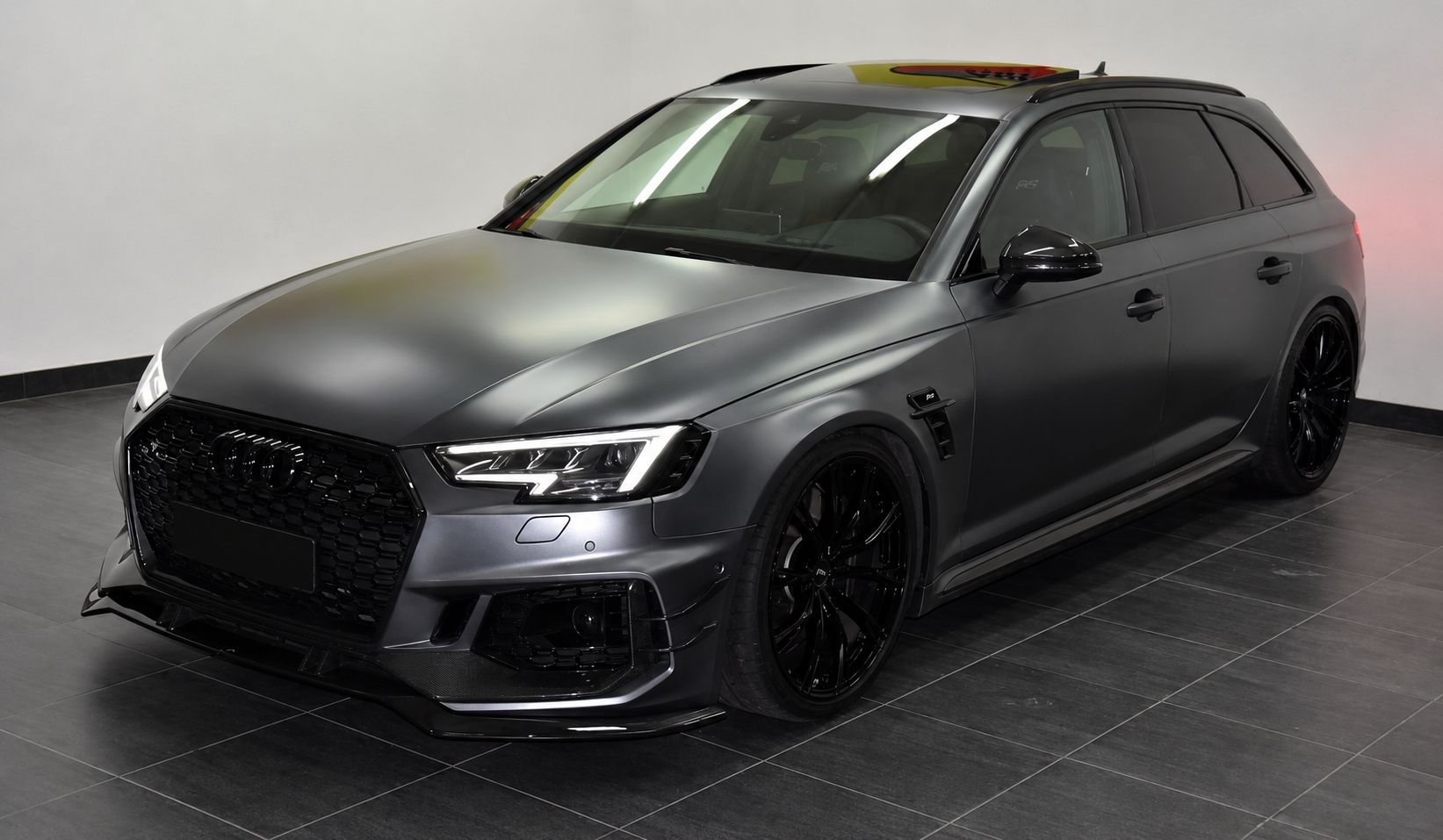 Audi Automobili: AUDI RS4R ABT 1/50 – Usato da Wangs venduto da JakobAcko