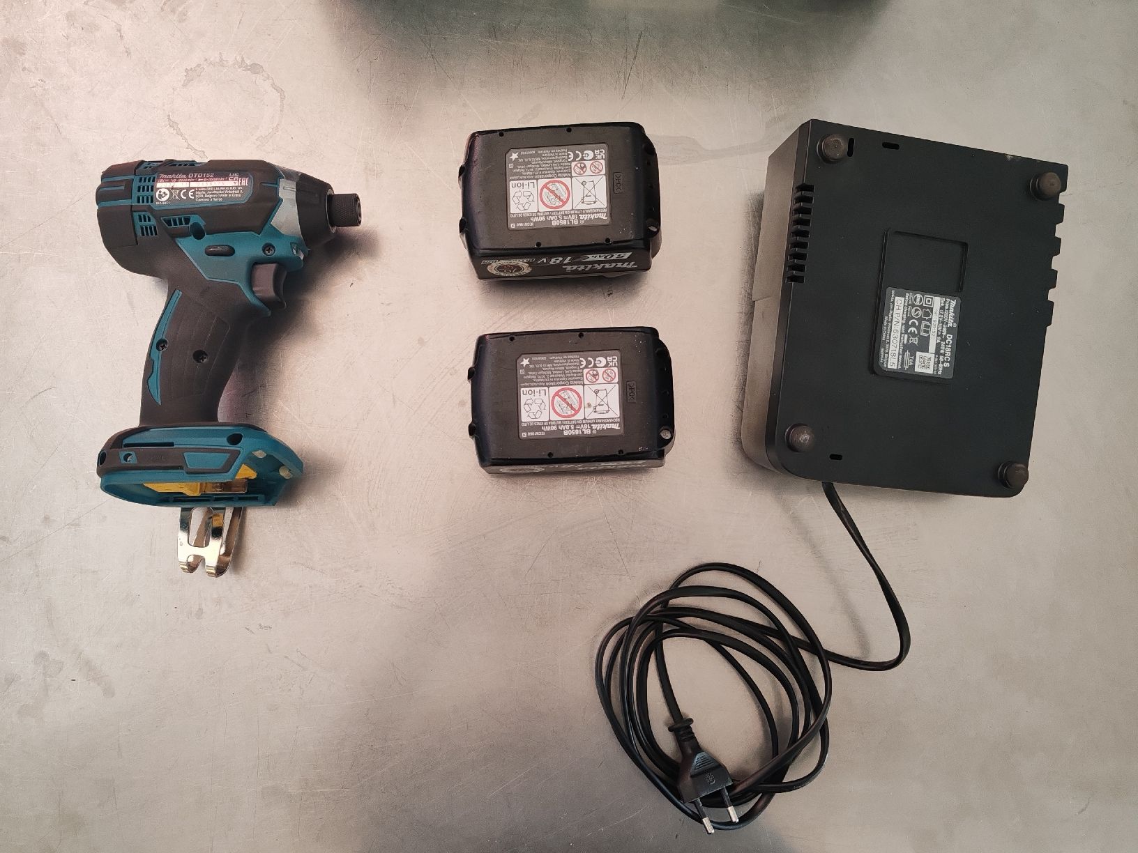 Makita Trapani: Makita DLX 2145 Schlagschrauber – Usato da Bern venduto da PrettyGood 7