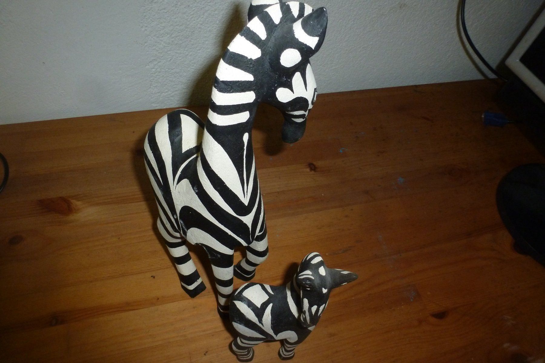 Figurines: Zwei Tierfiguren Giraffe – D'occasion à Emmen par newcar4you 1