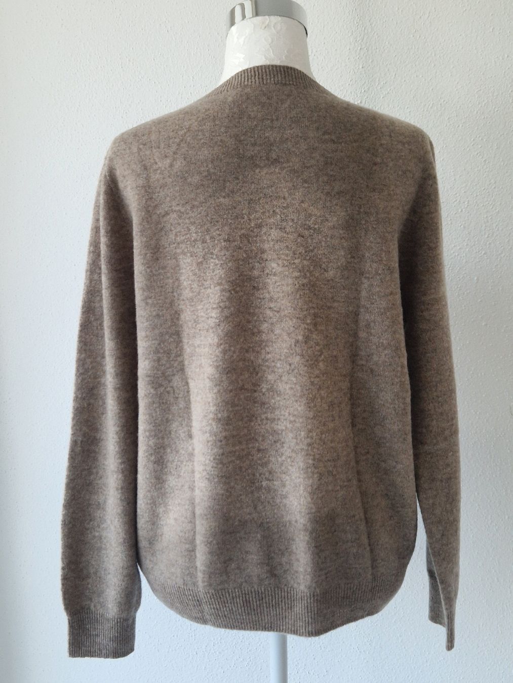 Pulls & Sweat-shirts: PULLOVER EN LAINE  – Neuf avec emballage d'origine à Camorino par JPHANDMADE1 4