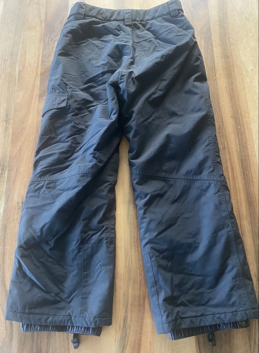 Pantaloni: Skihose Belowzero Grösse 152 Kinder Snowboardhose schwarz – Usato da Horw venduto da dreamsofacid 7