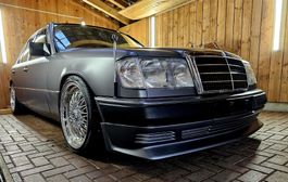 Mercedes-Benz 260E W124 mit 8000km