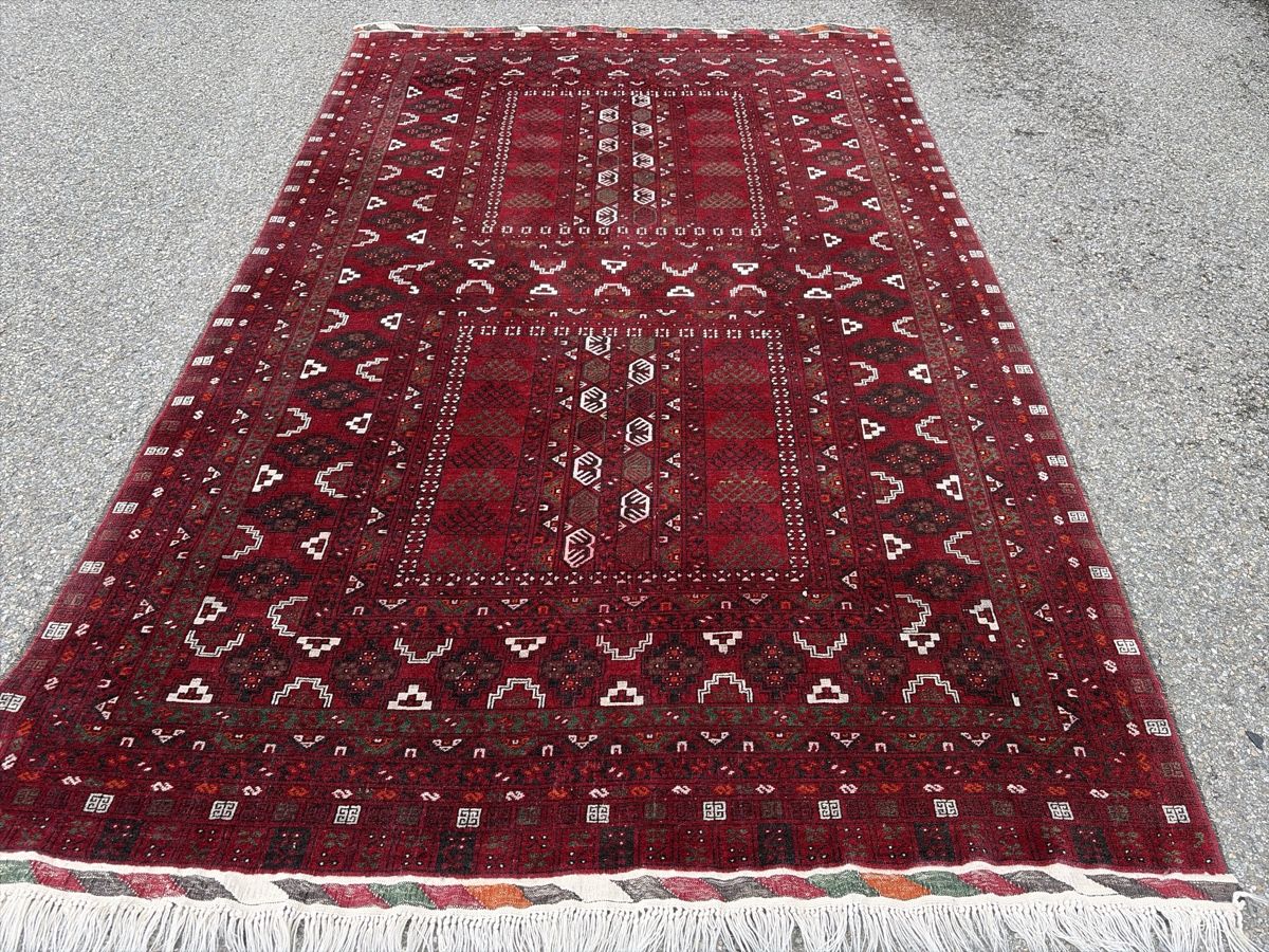Teppiche: Tuerkmen Teppich  – Gebraucht aus Wängi von Tesimo