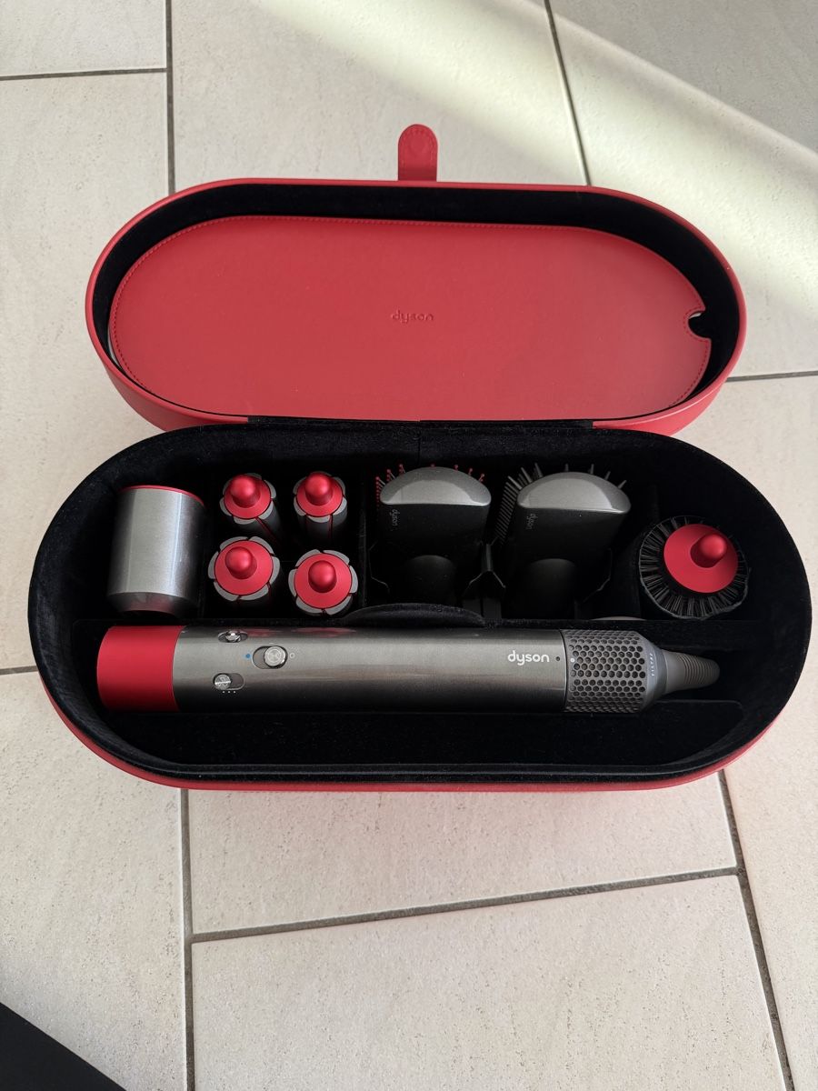 Dyson Asciugacapelli: Dyson Airwrap – Usato da Holzhäusern ZG venduto da Selinnnnn1 1