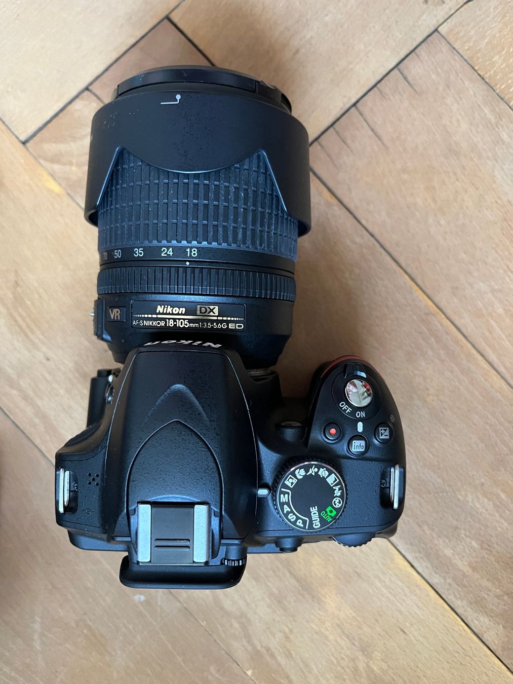 Nikon Kamera: Nikon D3200 + Objektiv Nikkor AF-S 18-105mm – Gebraucht aus Luzern von fidschen 2