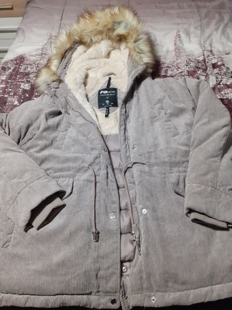 FB Sister Winterjacke Cord beige Grösse XL gefüttert Neuwert
